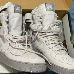 Women AF 1 Vast grey sneakers size 6.5